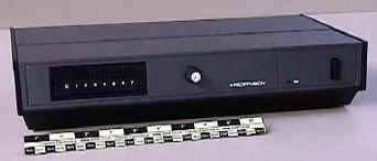 tele_box_cmp.jpg (14972 bytes)